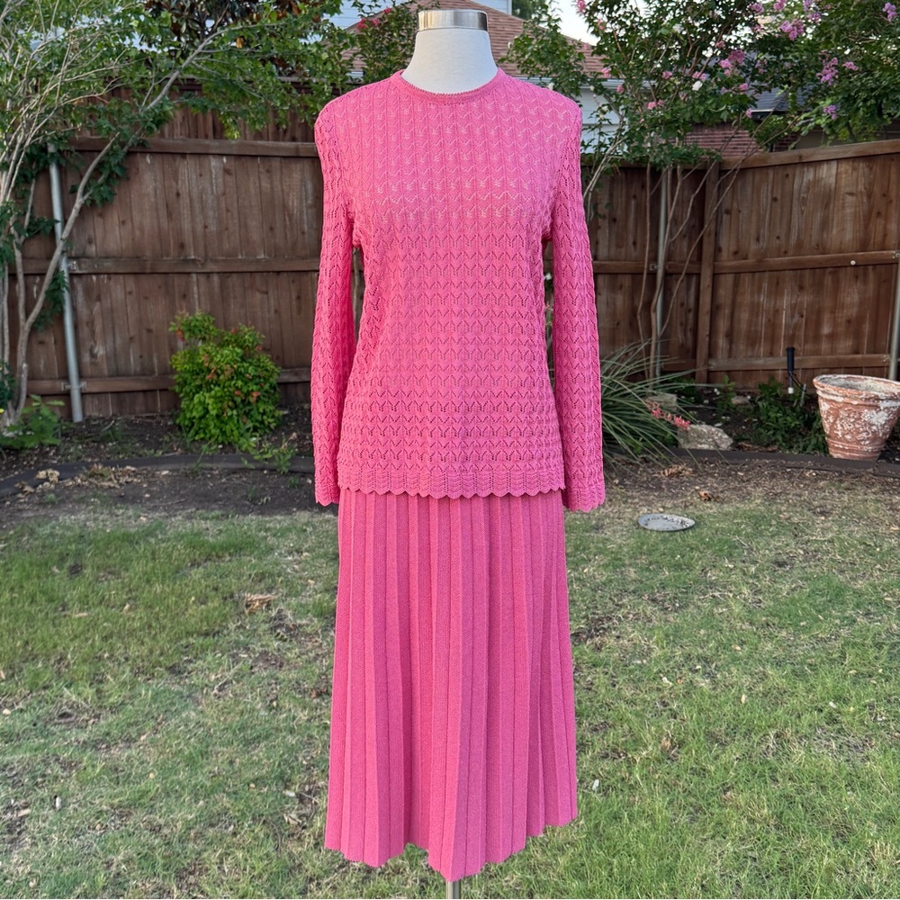 💖 Elegant Vintage Castleberry Cranberry-Pink Knit Skirt Set - Picture 4 of 16